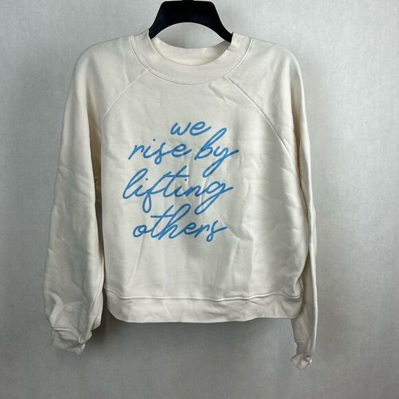 Ramble & Company Sweatshirt Sz Large We Rise By Lifting Others Cream Blue Crewne - Picture 1 of 6
